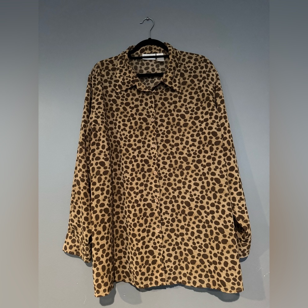 Liz‎ Claiborne Brown Polka Dot Button Down Shirt